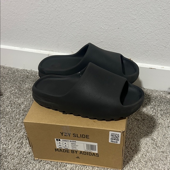 adidas gazelle silver green womens ADIDAS YEEZY SLIDES 'DARK ONYX'